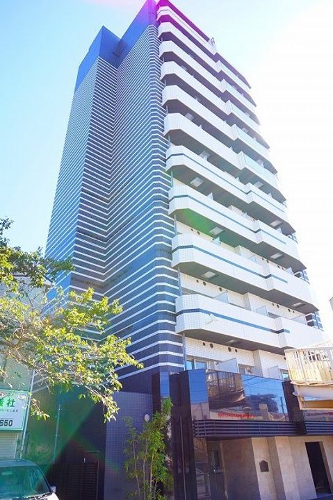 神奈川県川崎市幸区南幸町1丁目の賃貸マンションの外観