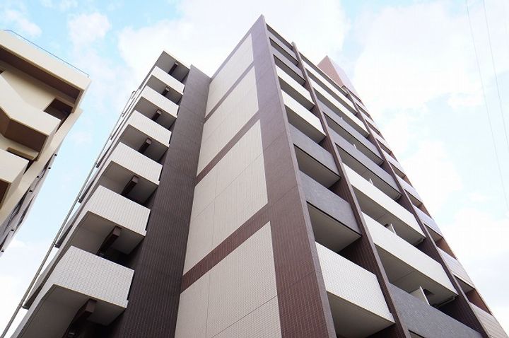 神奈川県川崎市幸区南幸町3丁目の賃貸マンションの外観