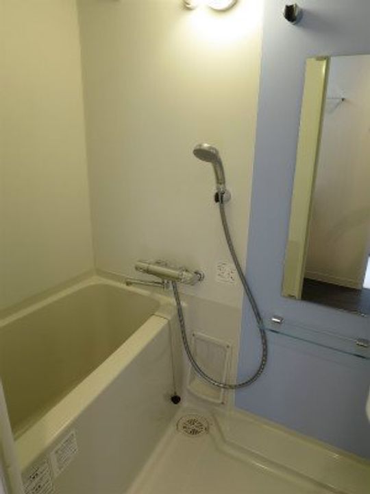 神奈川県横浜市南区睦町1丁目の賃貸マンションの風呂