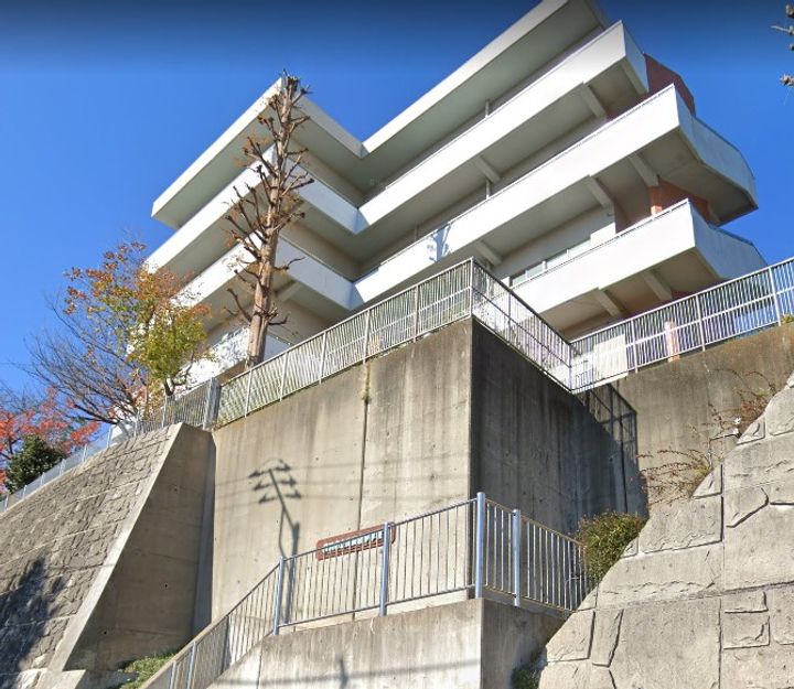 神奈川県横浜市西区浅間町4丁目の賃貸マンションの周辺