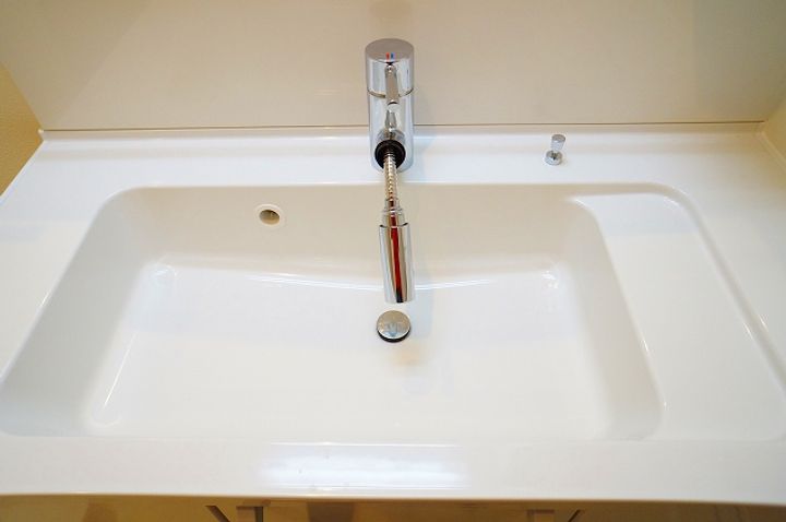 神奈川県横浜市港北区小机町の賃貸アパートの内装