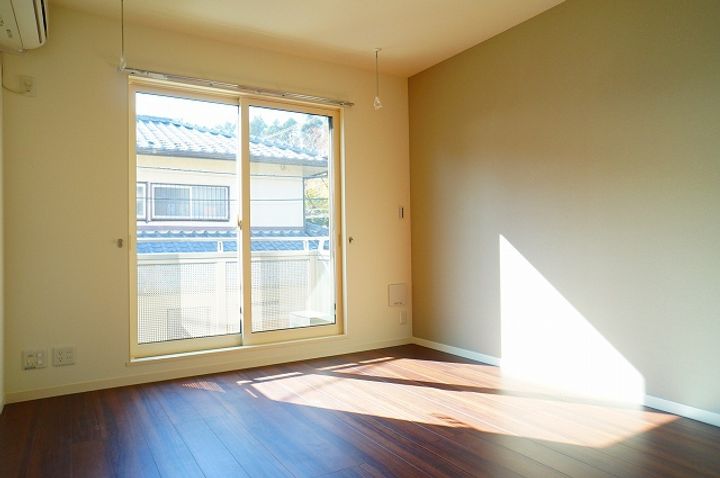 神奈川県横浜市港北区小机町の賃貸アパートの居間