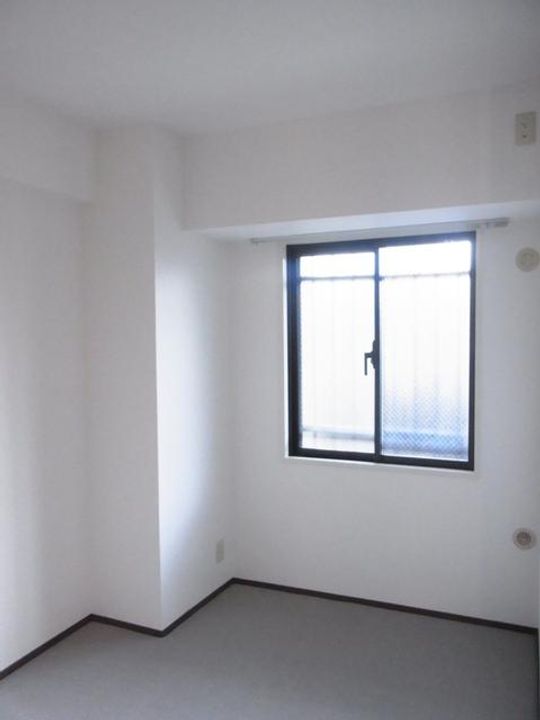 ガーデンシティ金沢文庫の居間