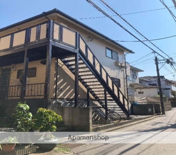 サマックス・鶴ヶ峰の外観