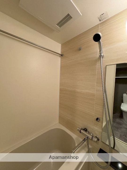 RELUXIA横濱吉野町Ⅲの風呂