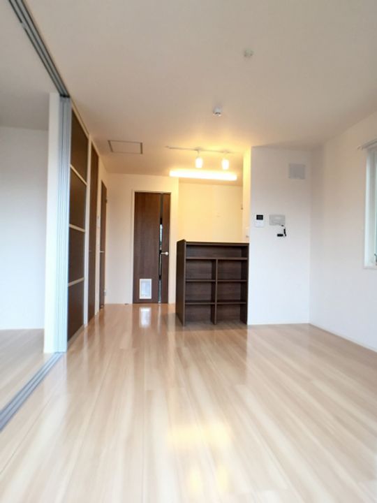 ターナ木曽西 B棟の居間