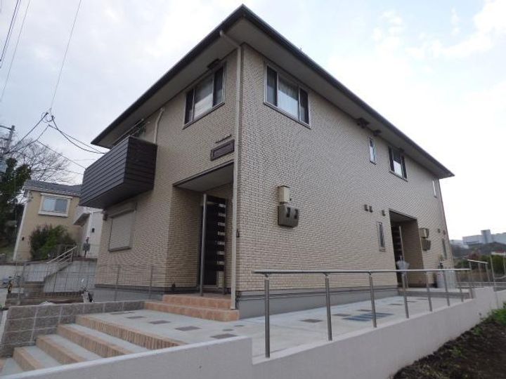 エルメゾンネクスト102号室の外観