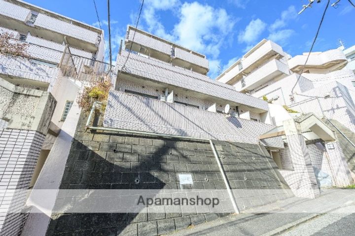 メゾン・ド・セヴェールNO.2の外観