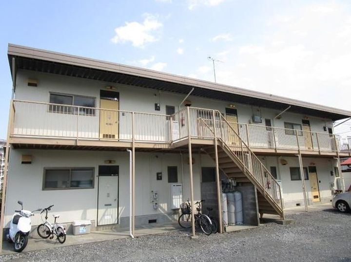 遠藤ハイツ203の外観