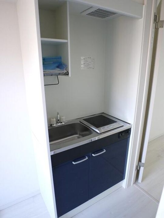 神奈川県川崎市川崎区昭和2丁目の賃貸アパートのキッチン