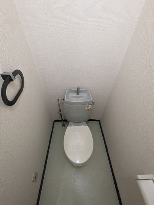 神奈川県川崎市川崎区小田1丁目の賃貸アパートの内装