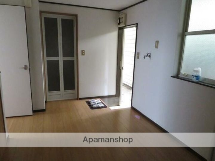 センチュリー21タマアパートの内装