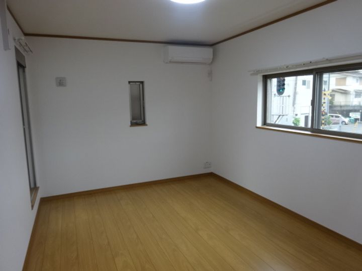 ゆいの木杉田の居間