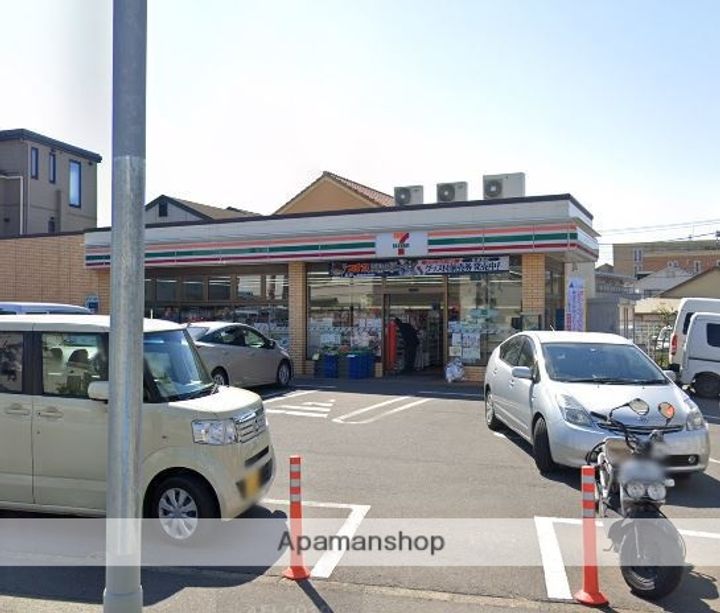 リヴェルテ湘南の周辺