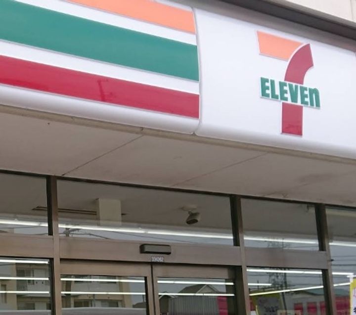 K・Sネクストの周辺