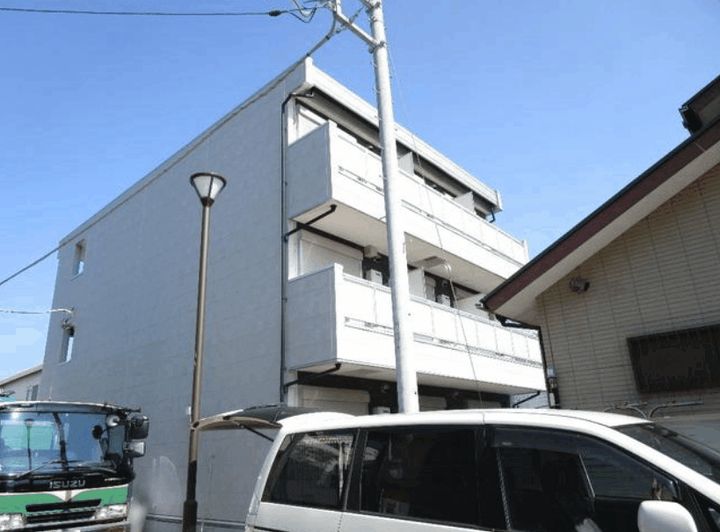 リブリ・海 老 名の外観