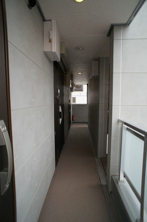 リブリ・海 老 名の外観