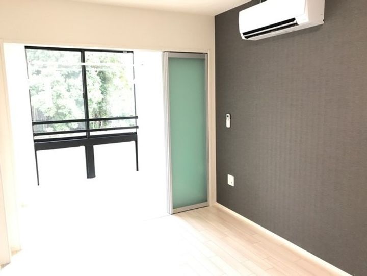 サン・サルーテの居間