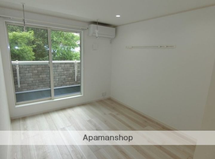 ハーミットクラブハウス弘明寺Ⅱ(仮)の居間