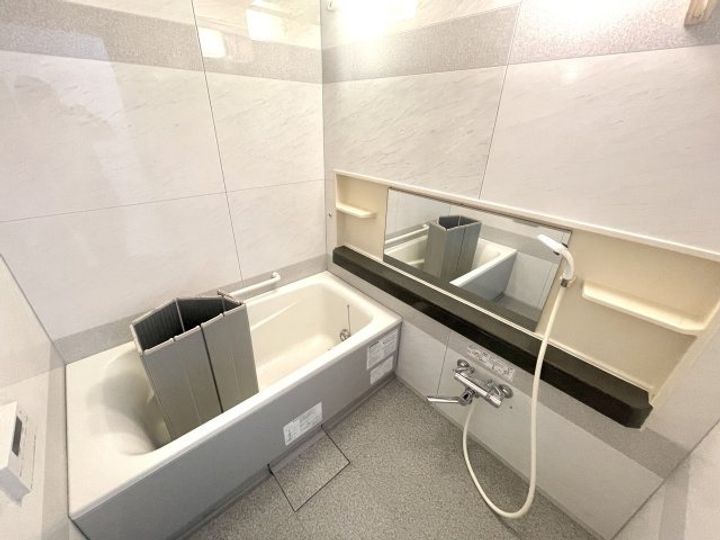 ビーコンヒル能見台センターヒルF館の風呂