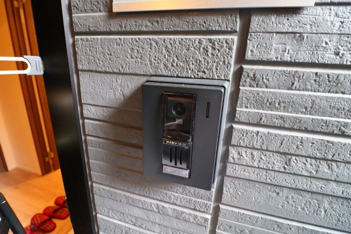 D PAINA 紺屋町の玄関