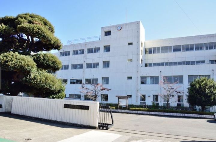 レオパレスドエルKMTの周辺