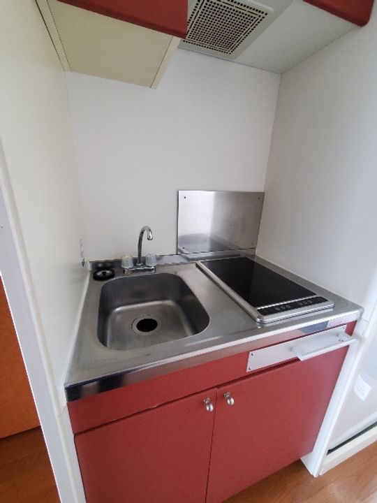 レオパレスサンデン3のキッチン