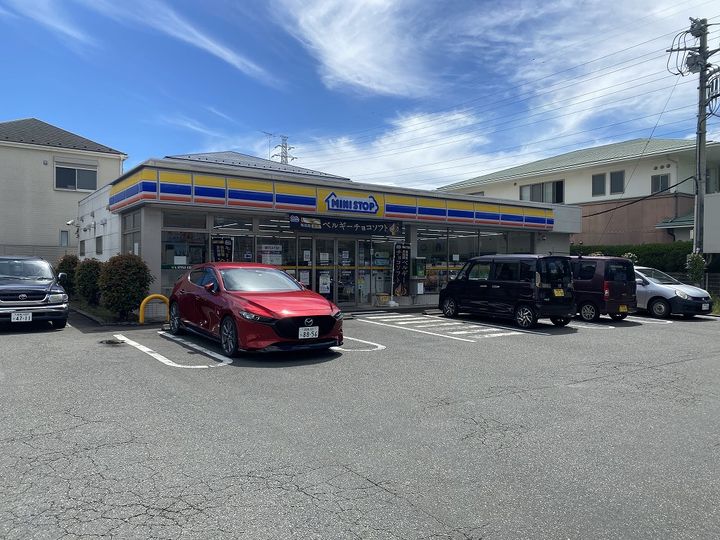 レオパレスヤバタⅢの周辺