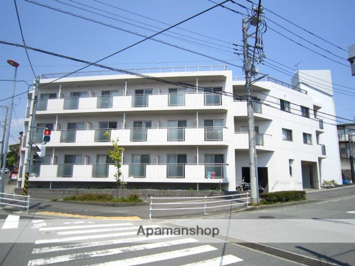 神奈川県小田原市下新田の賃貸マンションの外観