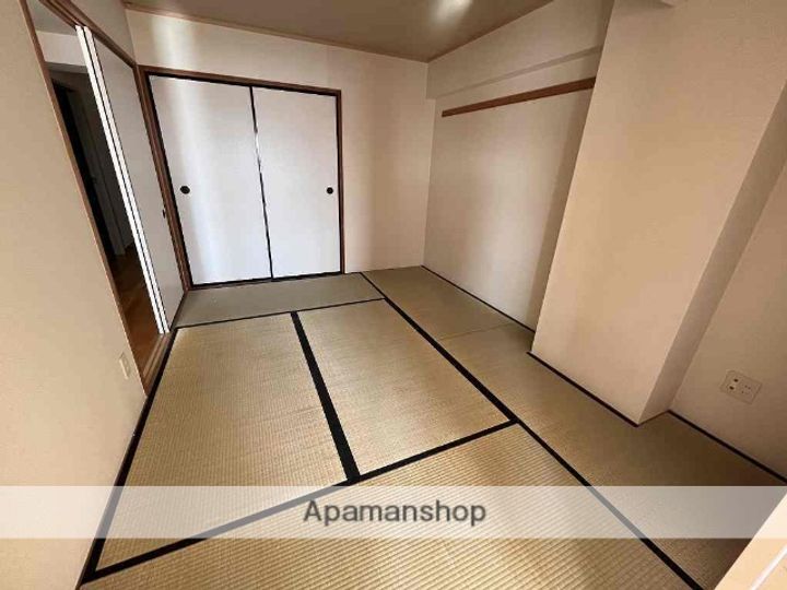 神奈川県平塚市桃浜町の賃貸マンションの内装