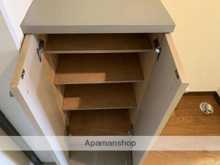 プラーズ徳延の内装