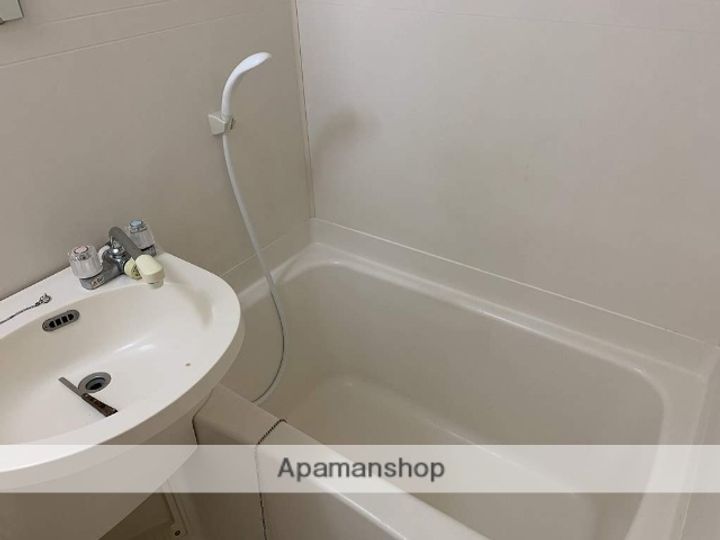 プラーズ徳延の風呂