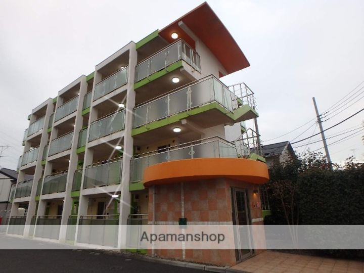 神奈川県藤沢市高倉の賃貸マンションの外観