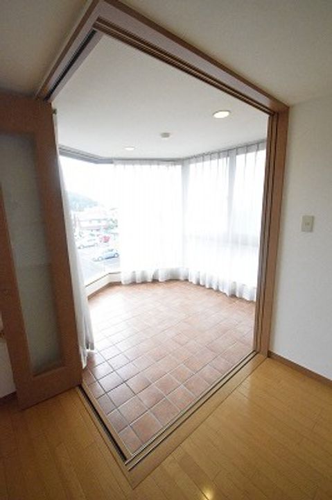 神奈川県伊勢原市上粕屋の賃貸マンションのその他画像