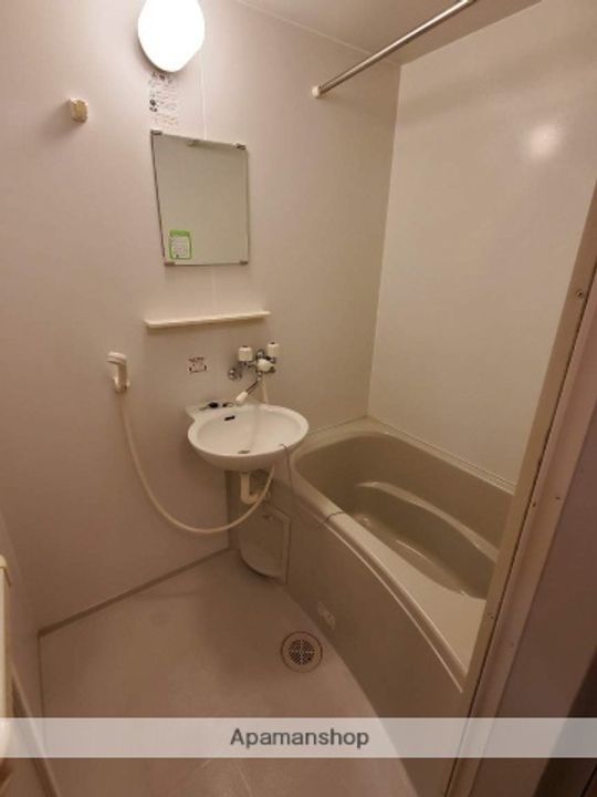 コンフォール・ユウの風呂