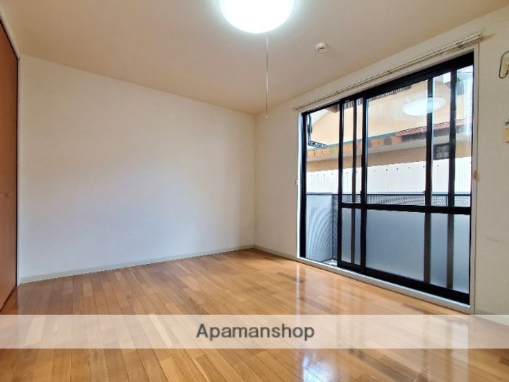 コンフォール・ユウのその他画像