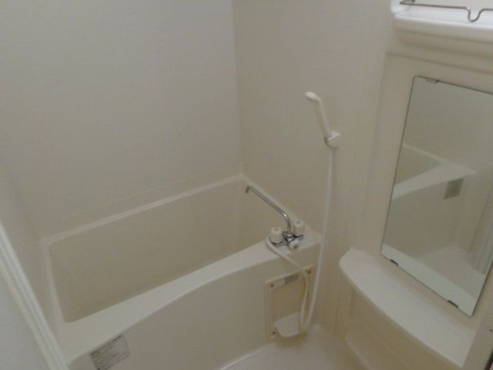 パラシオン平塚00103の風呂