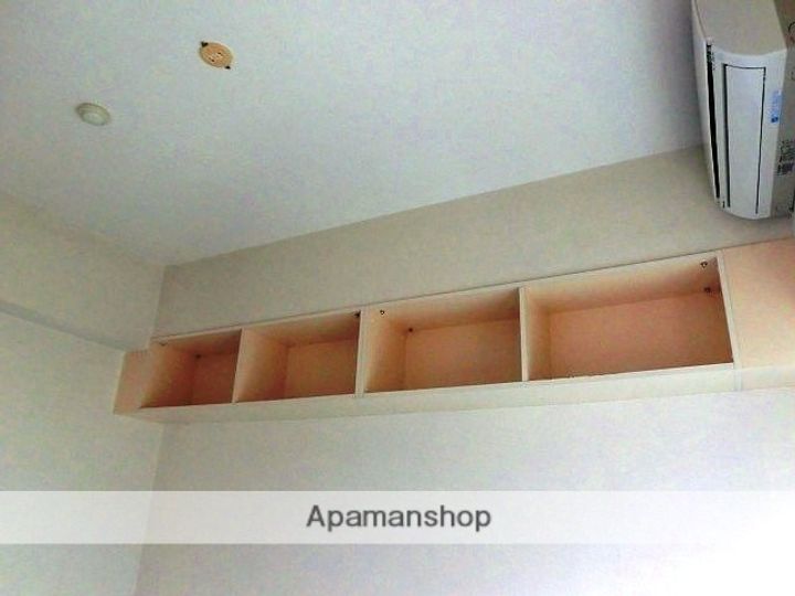 コスタ湘南の内装