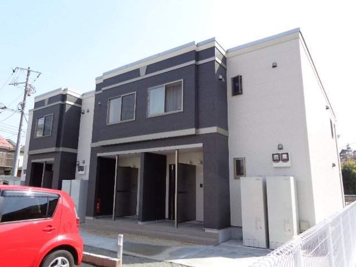 サン フォレスタ B00203の外観