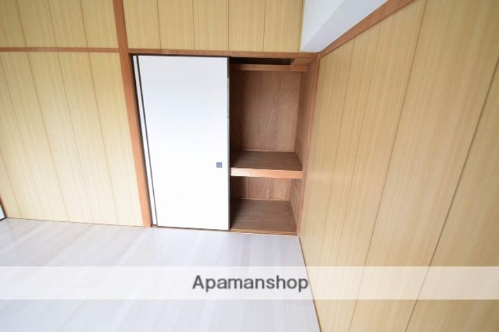 パームスプリングス西湘の内装