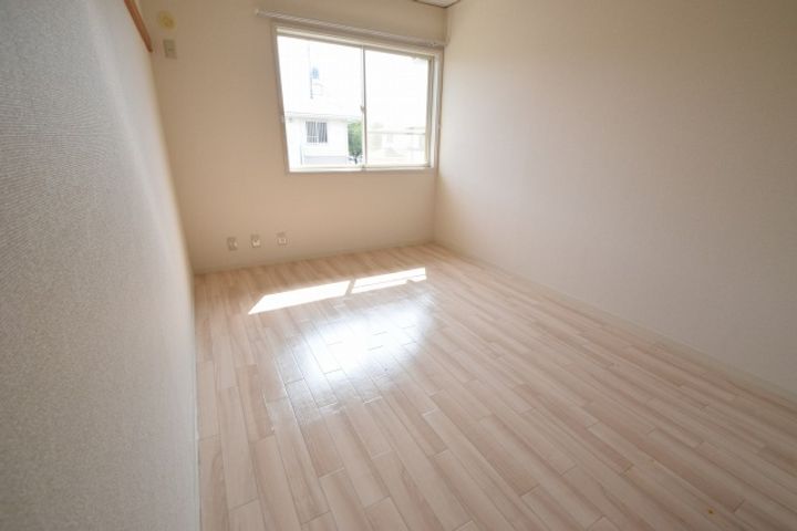 神奈川県足柄上郡開成町吉田島の賃貸アパートの内装