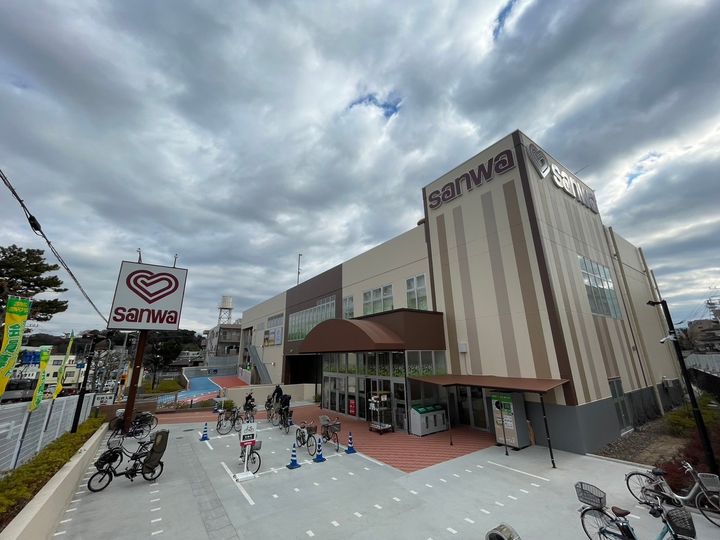 マイリーの周辺