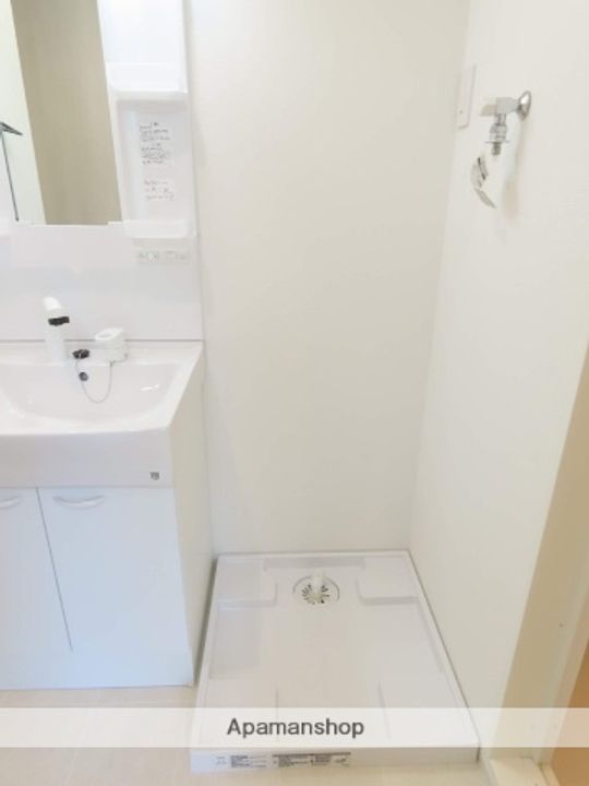 CURRENT鵠沼海岸の内装