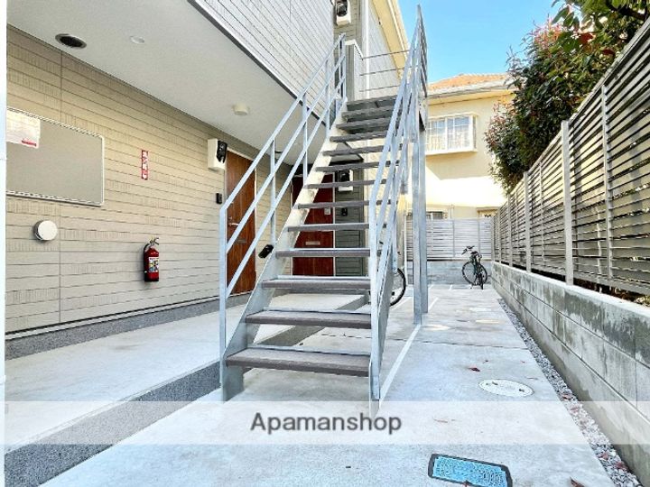 CURRENT鵠沼海岸の外観