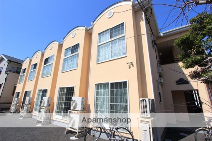 ウラノス鵠沼の外観