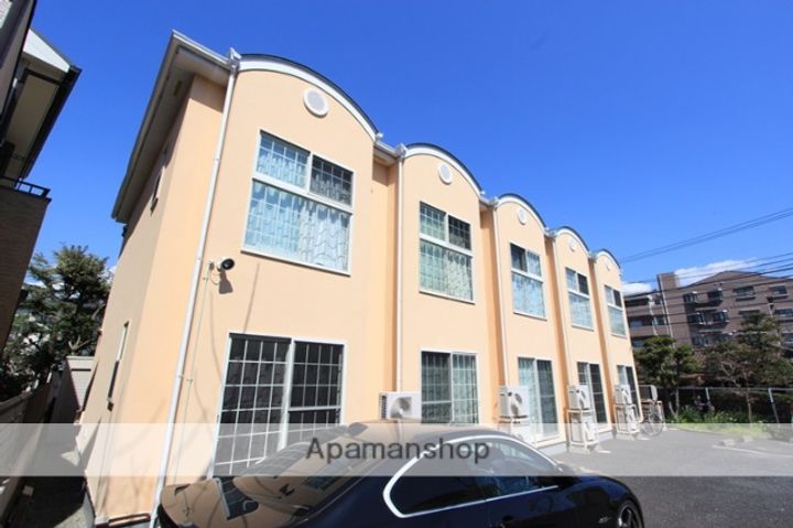 ウラノス鵠沼の外観