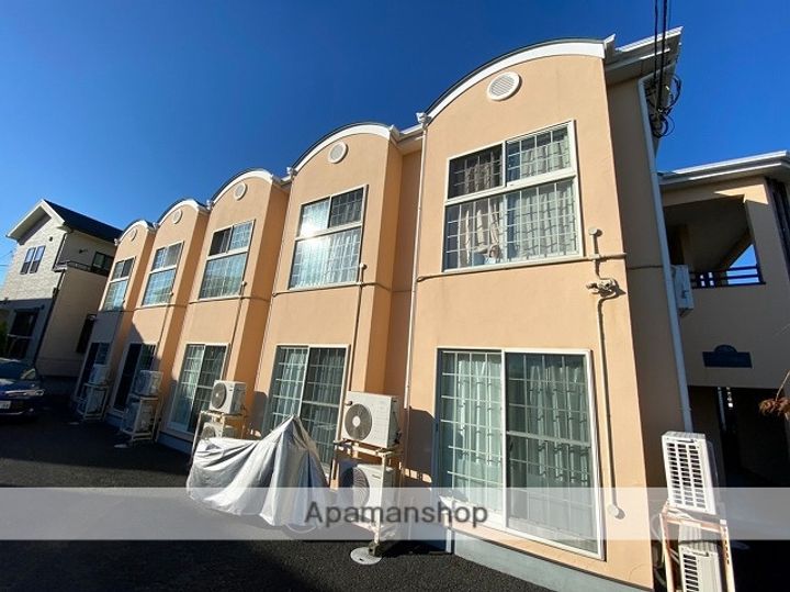 ウラノス鵠沼の外観