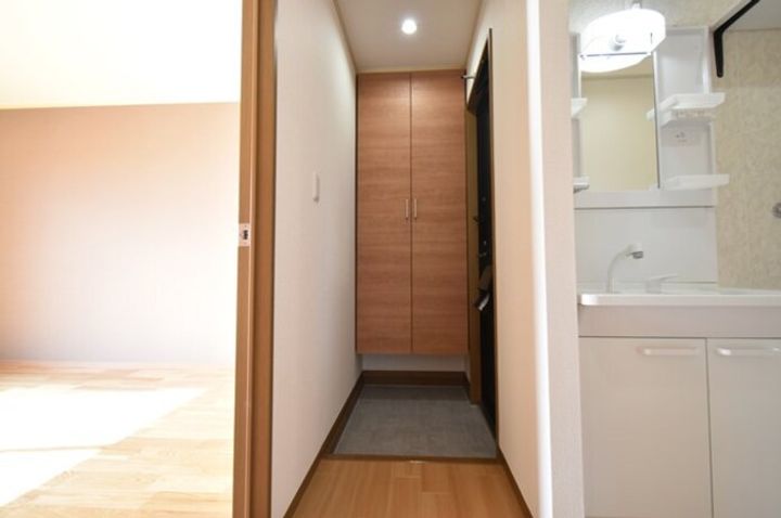 ラ・ベルメゾン Ⅲの玄関