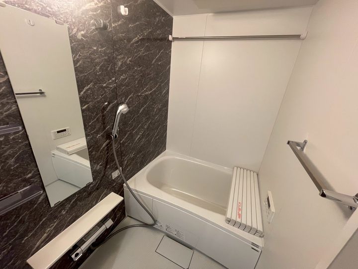 グリシーナ鵠沼石上の風呂