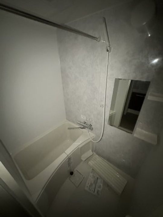 神奈川県大和市南林間3丁目の賃貸アパートの風呂